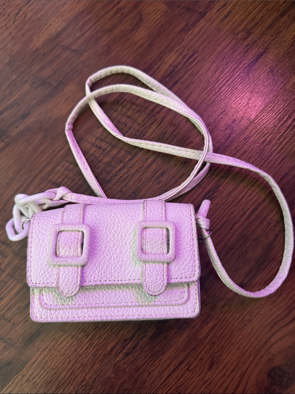 Compact Mini White Crossbody Bag 40.Mon.B1